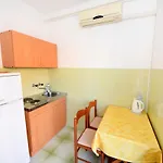 Studio 4517c * Orebic